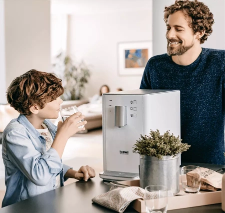 Диспенсер для воды BWT AQA drink Pro 20 HCS (холодная/горячая /комнатной температуры/газированная)